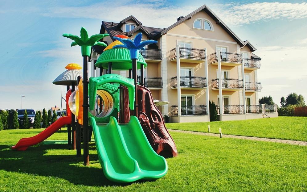 Pensjonat Marynarski - Apartamenty ダルウフコ エクステリア 写真